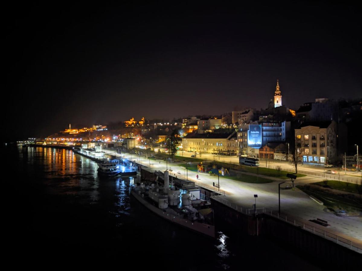 Journey Home Белград Екстер'єр фото